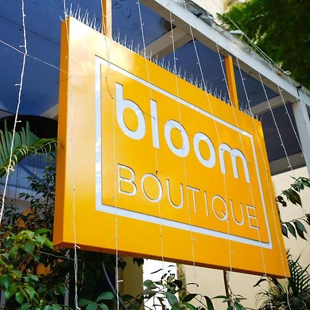 Bloom Boutique - Bandra Hotel Mumbai Exterior photo